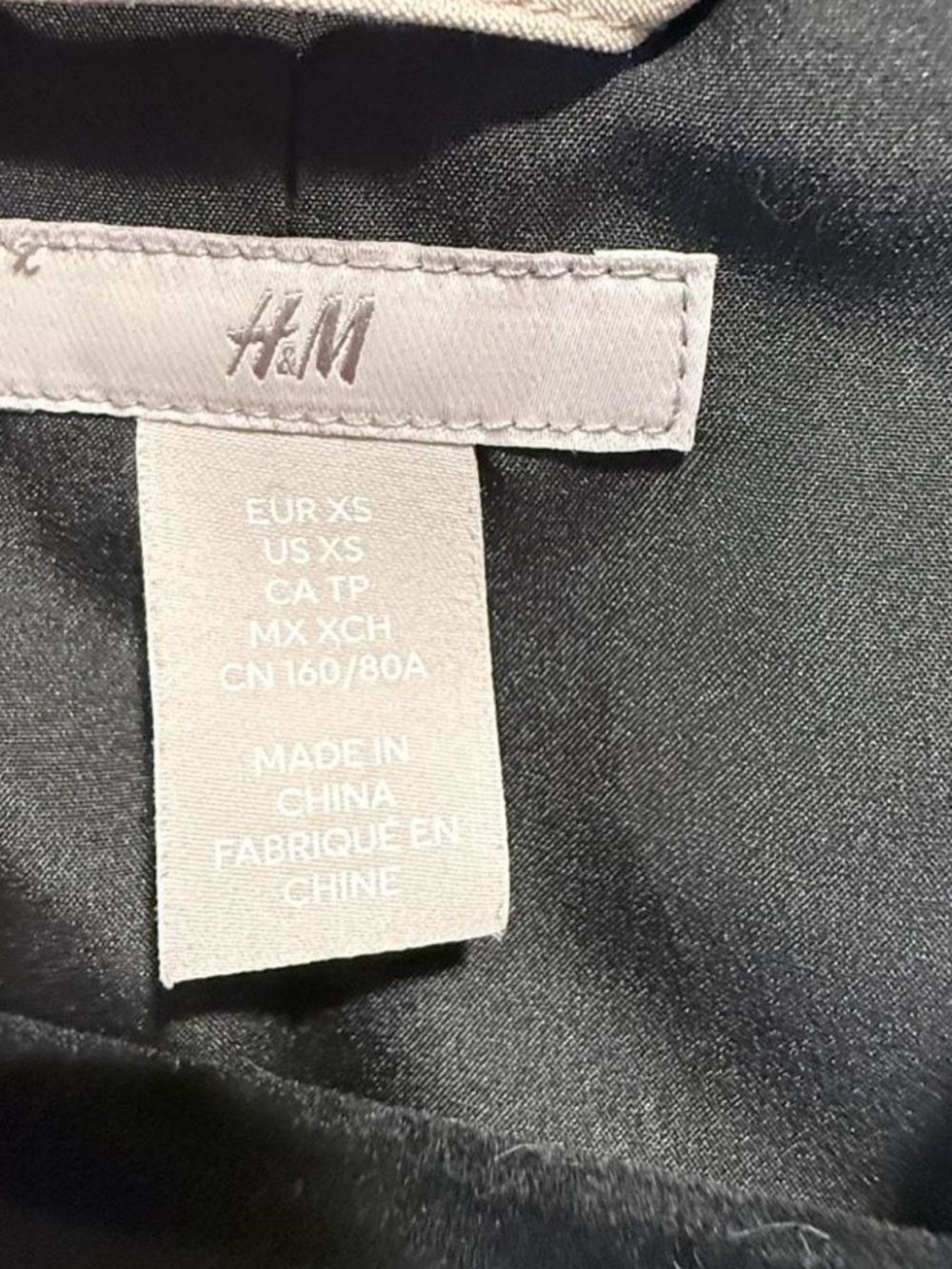 H&M Women's Single-Button Ruched-Sleeve Blazer - Beige - Picture 3 of 4
